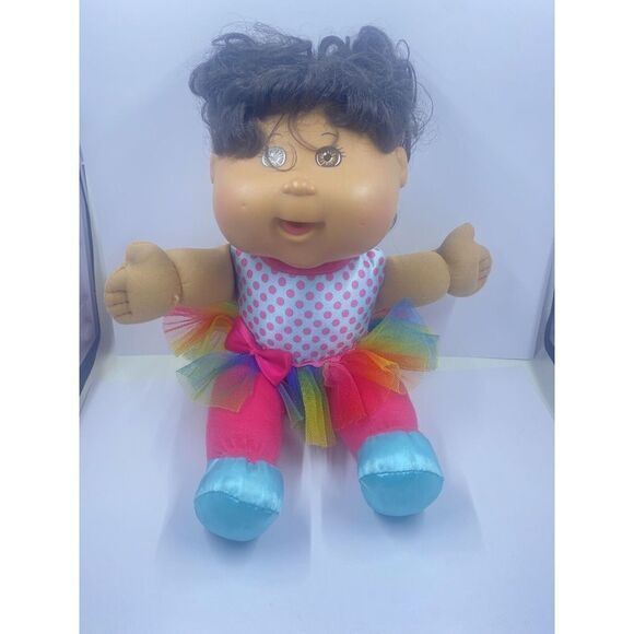 2015 OAA Cabbage Patch Kid Doll with Rainbow Tutu Skirt  Med Skin Tone - Picture 1 of 8